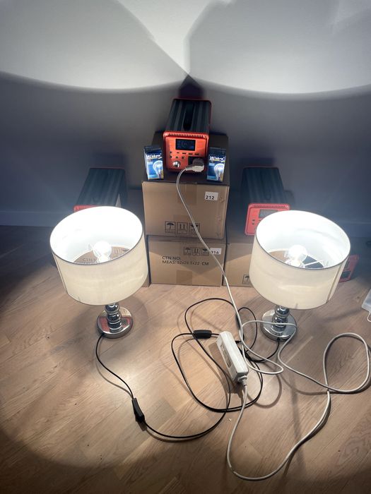 Зарядна станція 110Wh, 300W Модифікована синусоїда, Type-C, Ліхтар