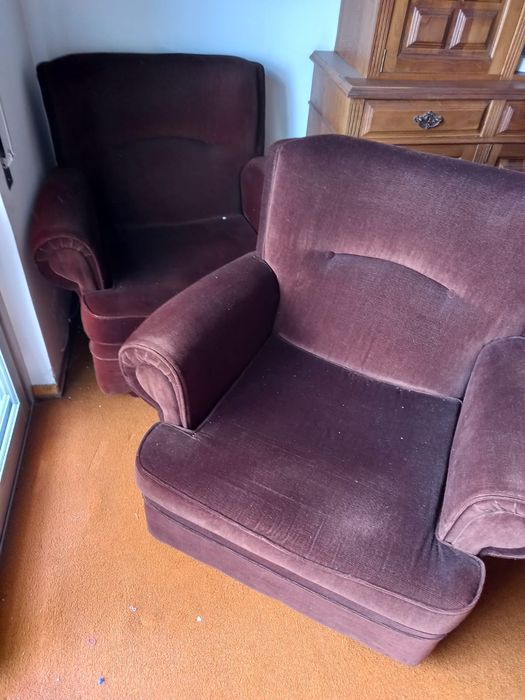 Sofá + 2 caldeirões