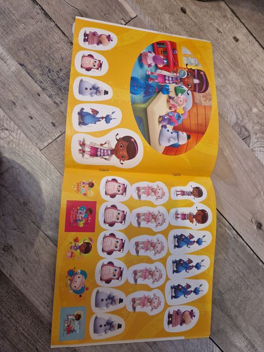 Zestaw 3 książek do rozwiązywania Peppa  Wikingowie angielski