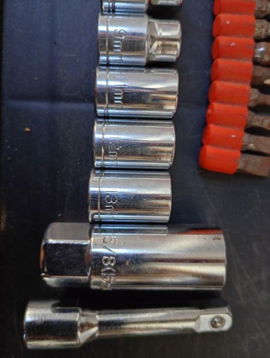 Bits Sextavada e Chaves de Caixa