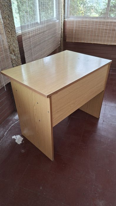 Secretária para computador