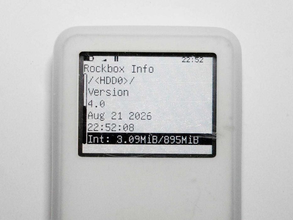 Apple Ipod nano 1 White A1137 1GB Рокбокс