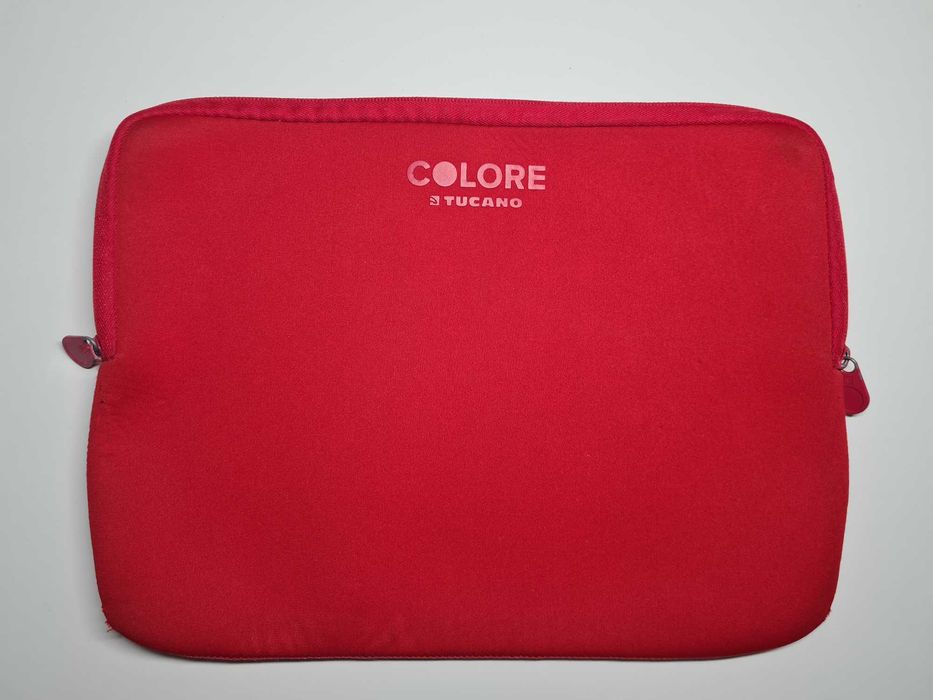 Czerwony pokrowiec na laptopa Colore Tucano