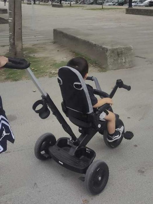 Vendo triciclo de passeio