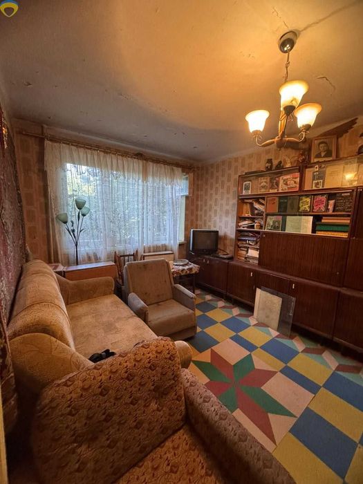 Продам 2 Ком. квартиру на Черемушках