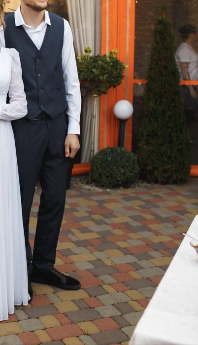 Костюм класичний чоловічий