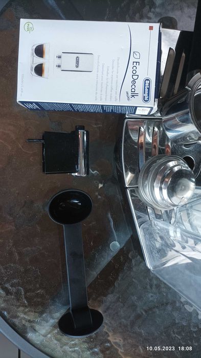 Ostatni ekspres DELONGHI EC 850.M z całym wyposażeniem idealny prezent