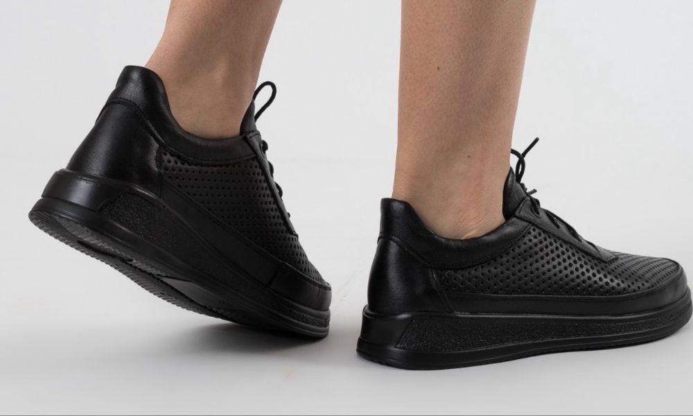 Натуральна шкiра.