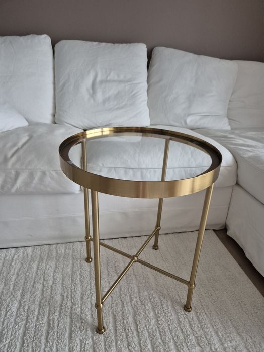 Szklany złoty stolik torsjö
