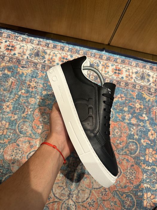 Sapato Ferragamo Preto 43EU