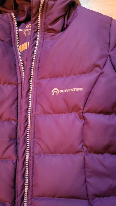 Куртка зимова на дівчинку .