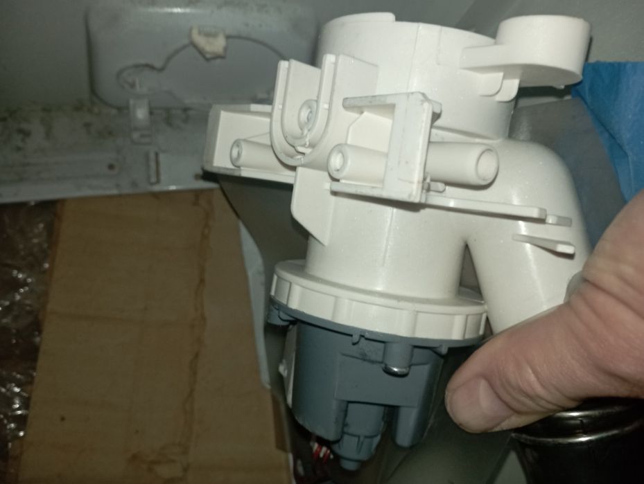 Запчастини до пральної машини Candy