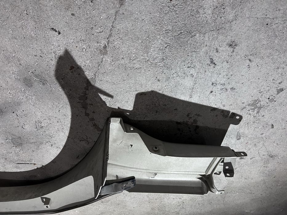 Aba / Embaladeira Guarda Lamas Toyota Land Cruiser J90 (TRA/ESQ)