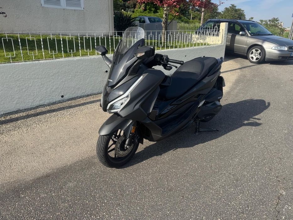 Honda Forza
