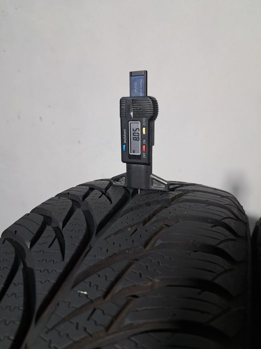 Шини колеса 205 60 R16 UNIROYAL AllSeasonExpert резина всесезон