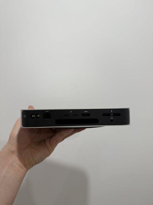 Mac Mini M2 2023 16ram 256ssd  стан новго 14 днів напрацювання