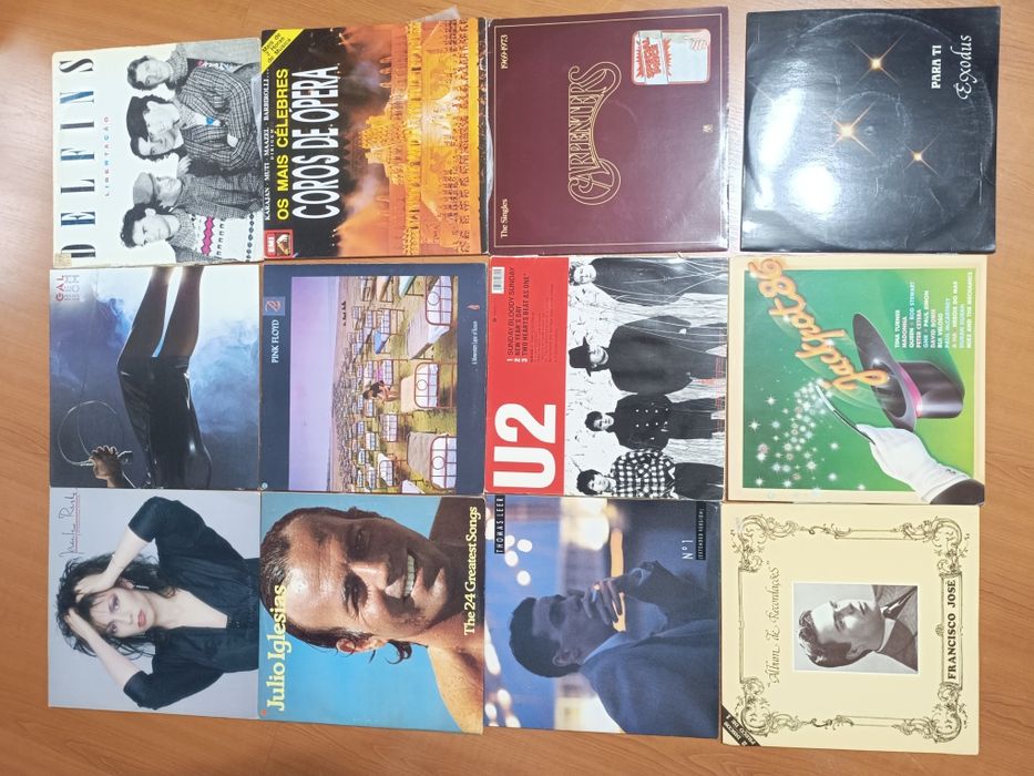 Vinil vendo conjunto á melhor oferta.