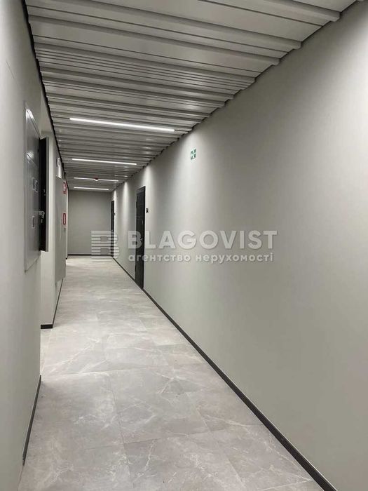 1К 18п 48м Ужгородський пров., 4/1, White Lines, ст.м Деміівська