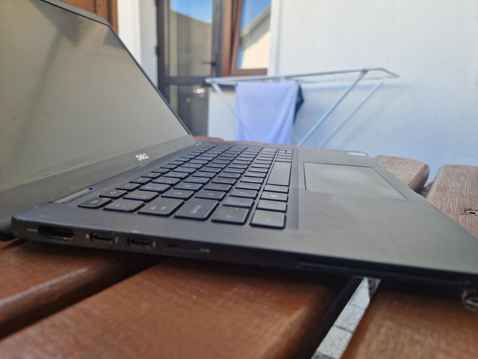 Laptop Latitude 7310