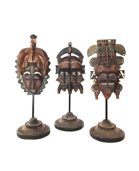 3 Máscaras decorativas 22 cm