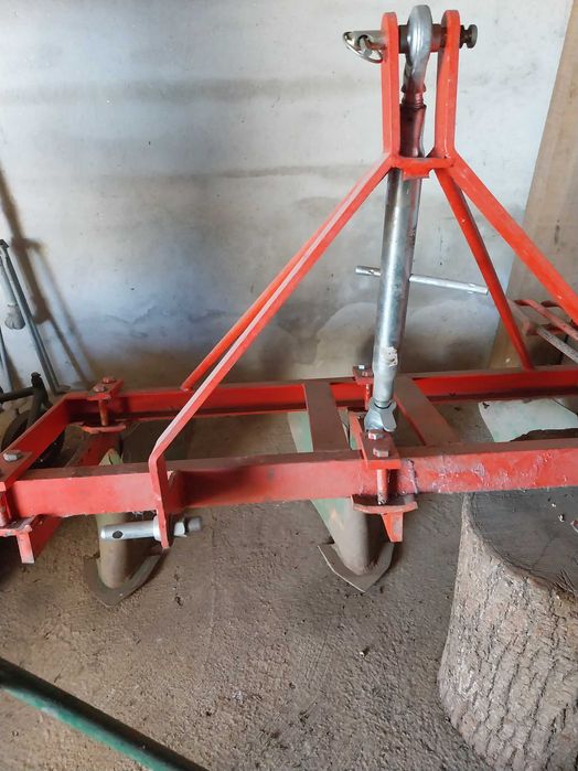 Vendo ou troco pôr caixa de carga de 1.40 m pára trator