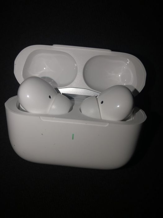 Продам навушники TWS