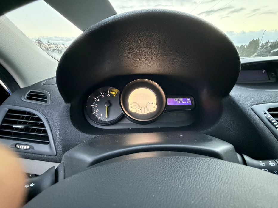 Renault Megane 1.6B+G 2009rok salon polska