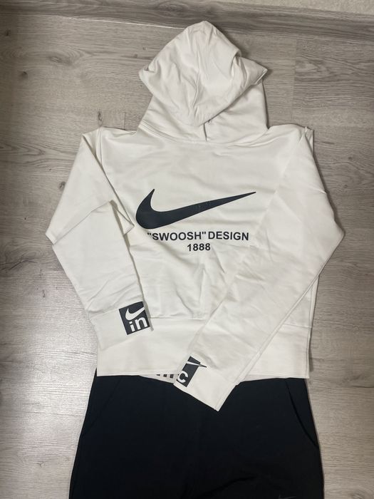 Костюм Nike (розмір М)