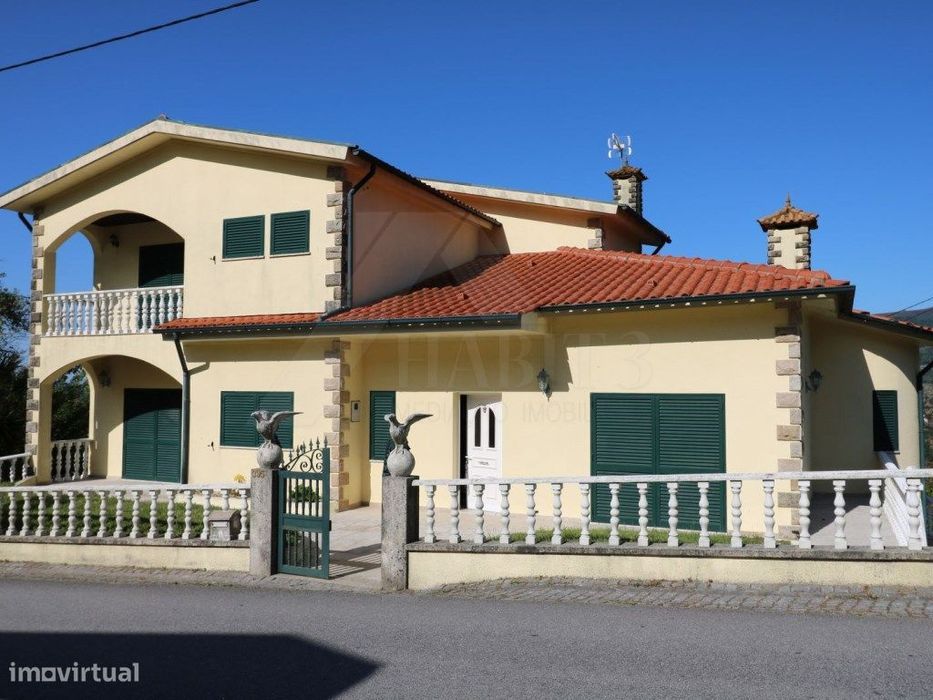 Moradia T4 | Vila Verde | Braga — Sande, Vilarinho, Barros E Gomide, Braga