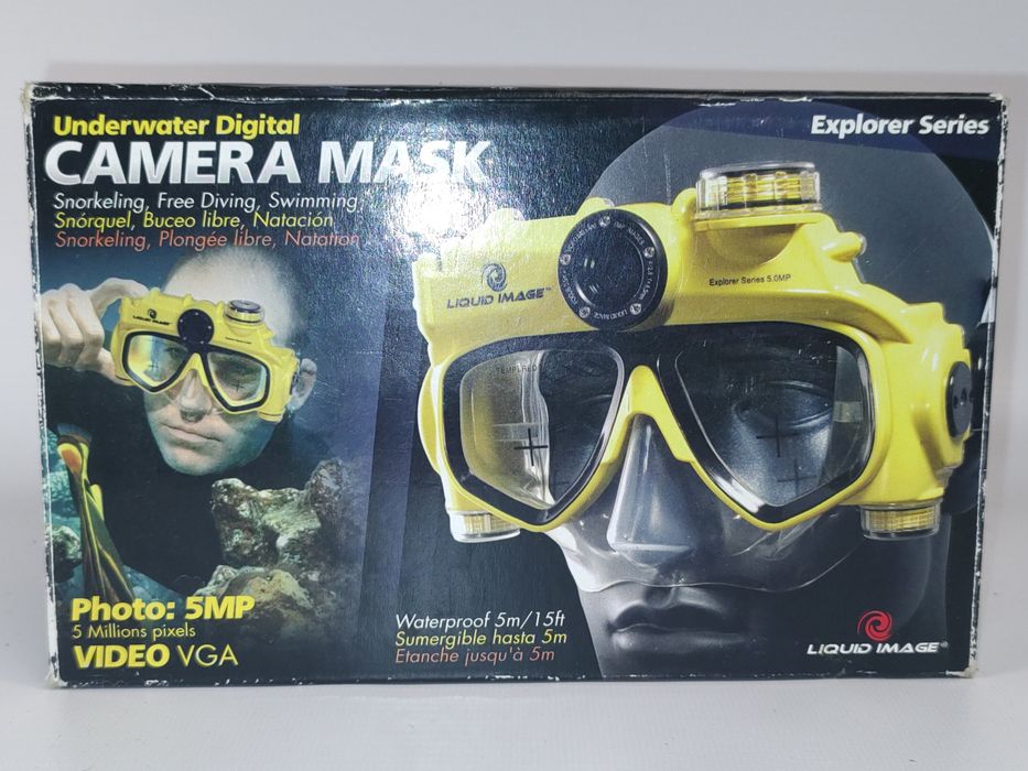 Маска для дайвінгу з вбудованою камерою для підводної зйомки