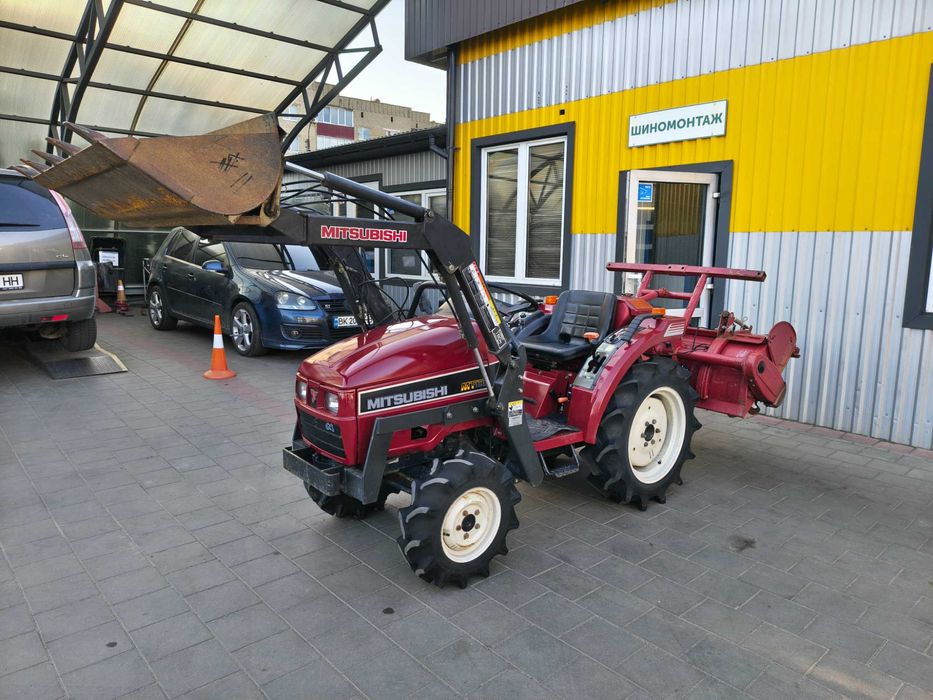 Японський мінітрактор Mitsubishi MT 165