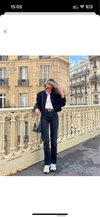 Трендовий бомбер ZARA