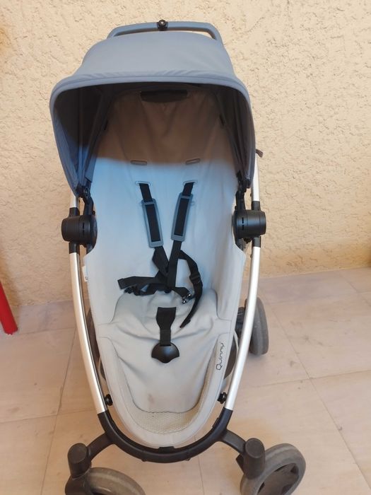 Carrinho, ovo, cadeira e ISO-fix