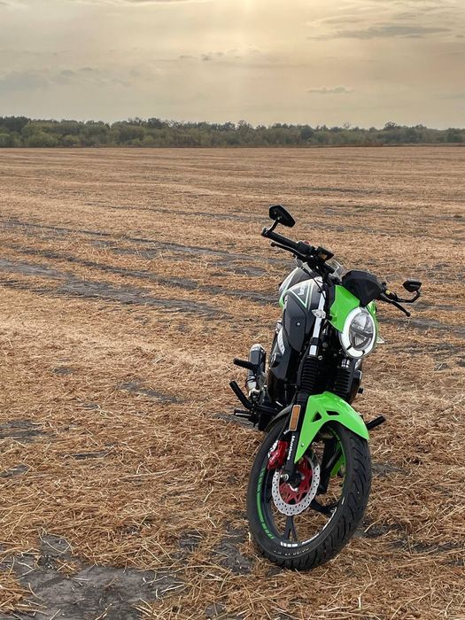 продам мотик musstang xtreet 250