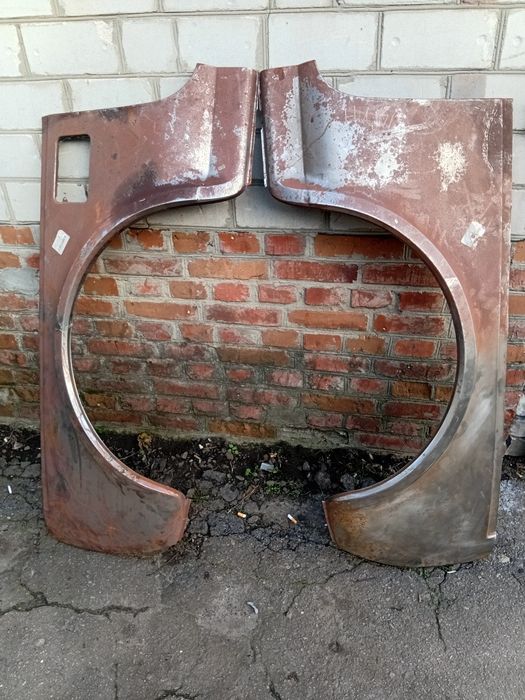 Продам крылья нива и другии запчасти