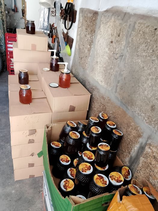 Mel Multifloral cor escura e rosé