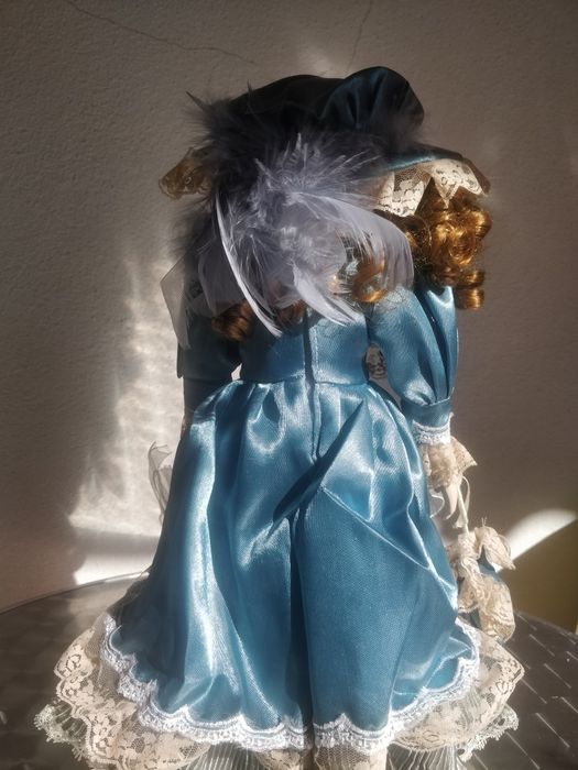 Boneca porcelana, coleção vitória