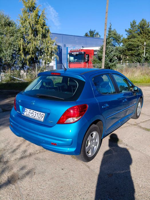 Peugeot 207 1.4 8V 75 KM