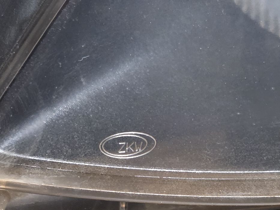 BMW E46 Reflektory ZKW Lampy Kierunki Przód Komplet Polift  BDB Stan