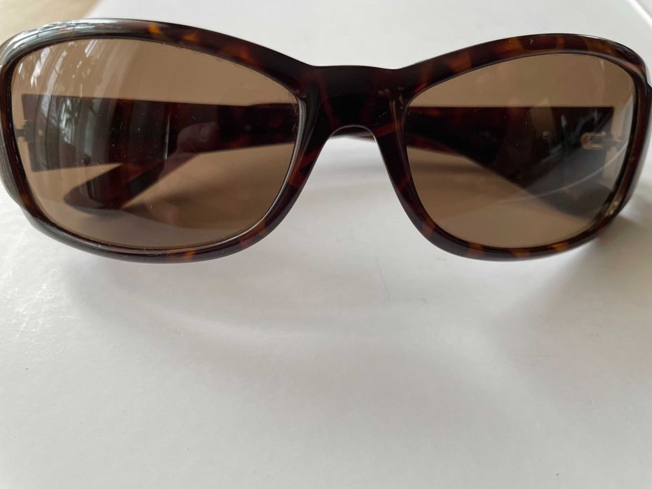 Окуляри жiночі сонцезахисні фірмові легке бу