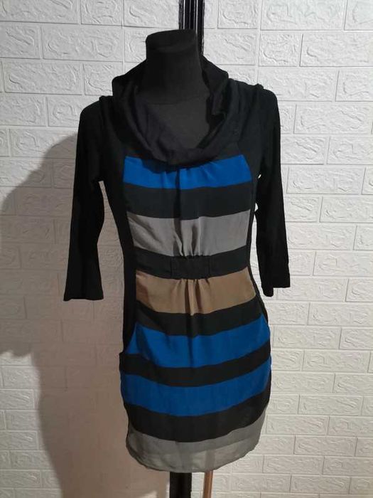 Sukienka rozmiar S nowa wiskoza cena 25 zł