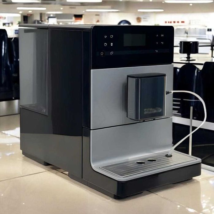 Кавомашина Miele CM 5500 Black/Chrome кавоварка міле кофемашина