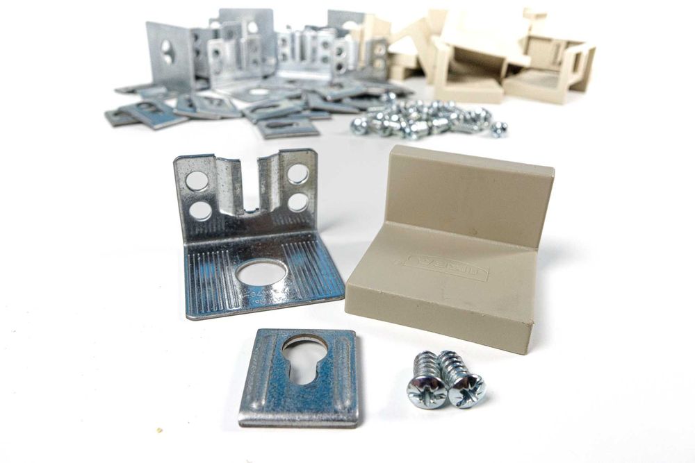 14 suportes para fixação armários