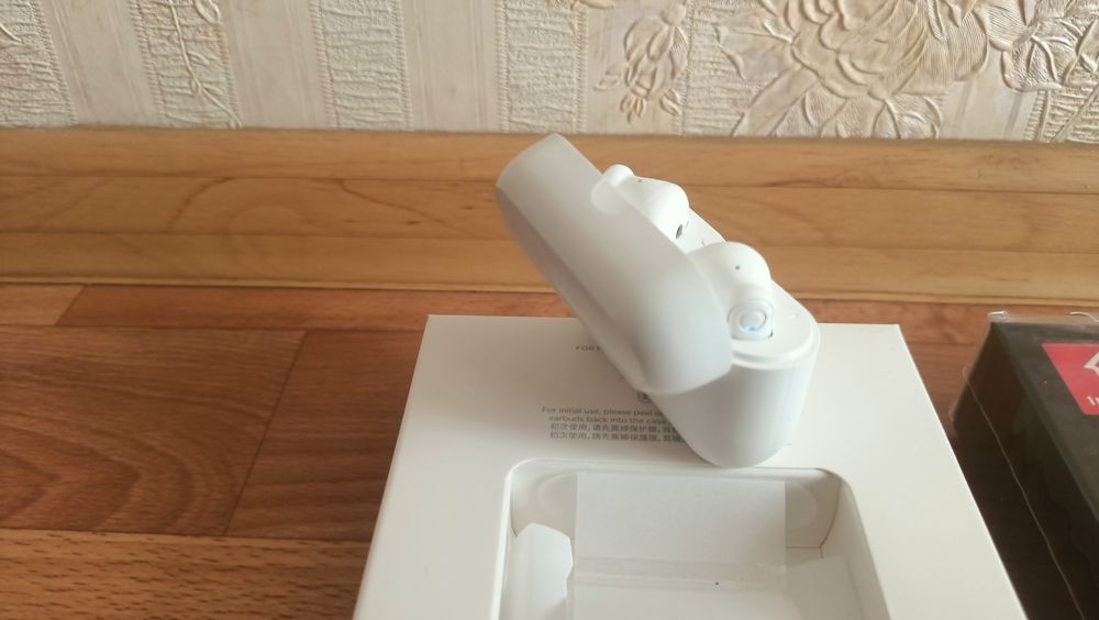 Наушникибеспроводные  1MOREneo