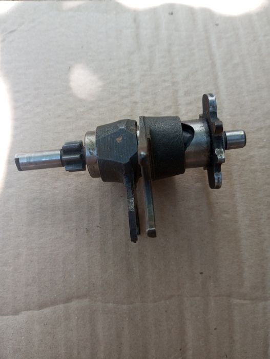 Червячный вал переключения передач КПП Муравей,Тула