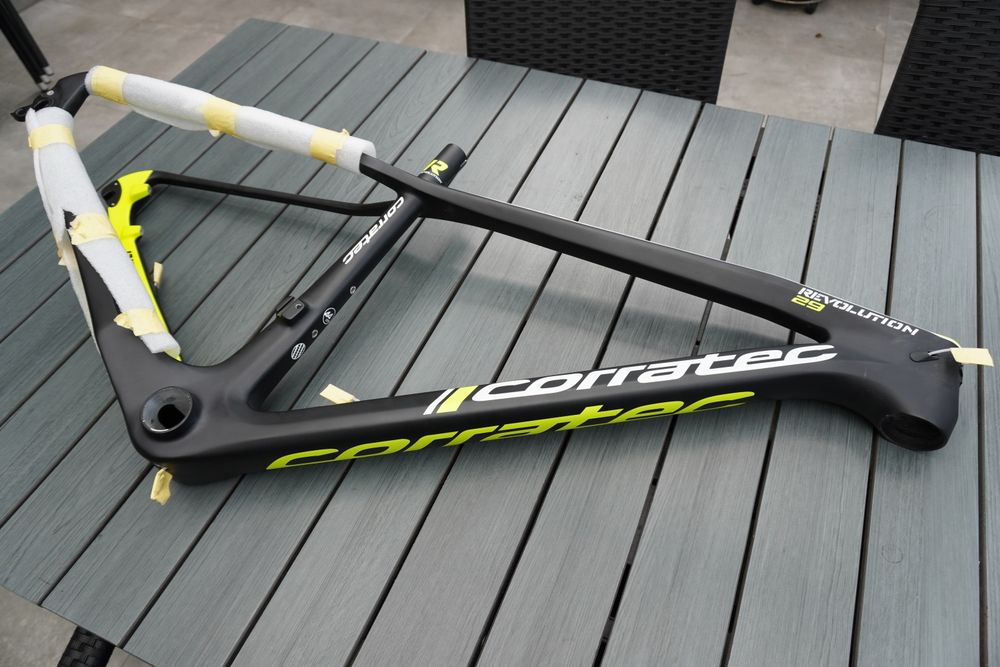 Carbonowa Rama Corratec Revolution 29 | Rozmiar 44cm | Di2 | 1397g