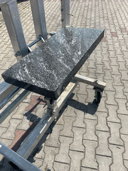 Granitowa płyta chodnikowa płomieniowana Juparana 5cm, płyta tarasowa