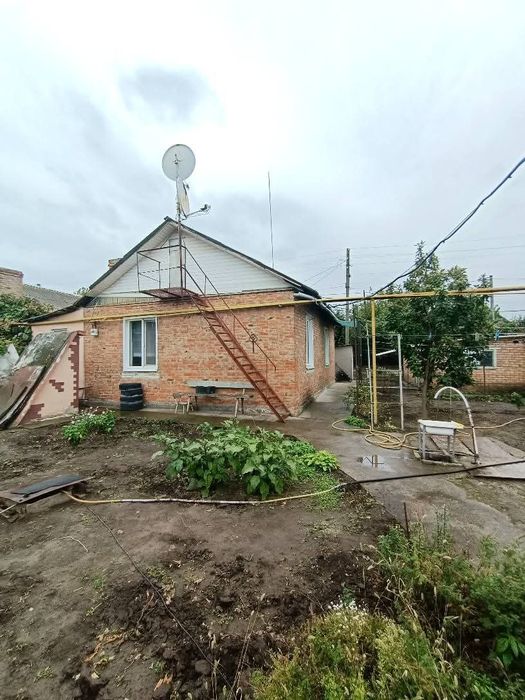 Будинок п.Сєвєрний з ремонтом