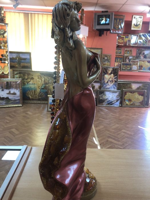 Сувеніри з бурштином