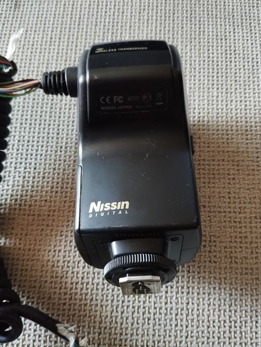 Nissin MF18 flash macro anelar , para reparar